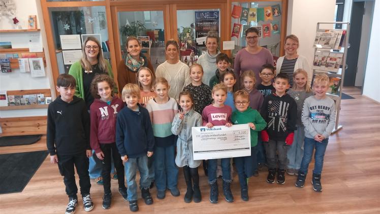 Spendenübergabe Schulspieltag